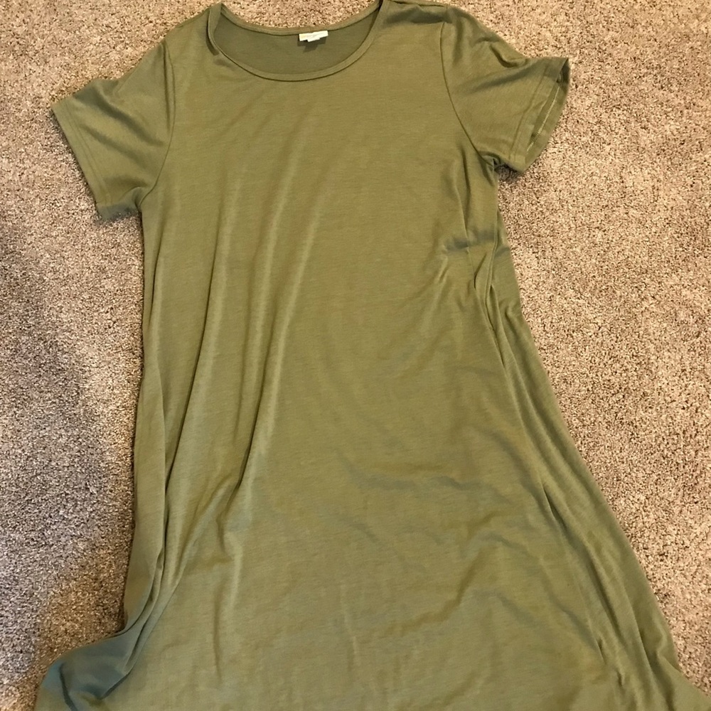 Solid green lularoe jessie dress